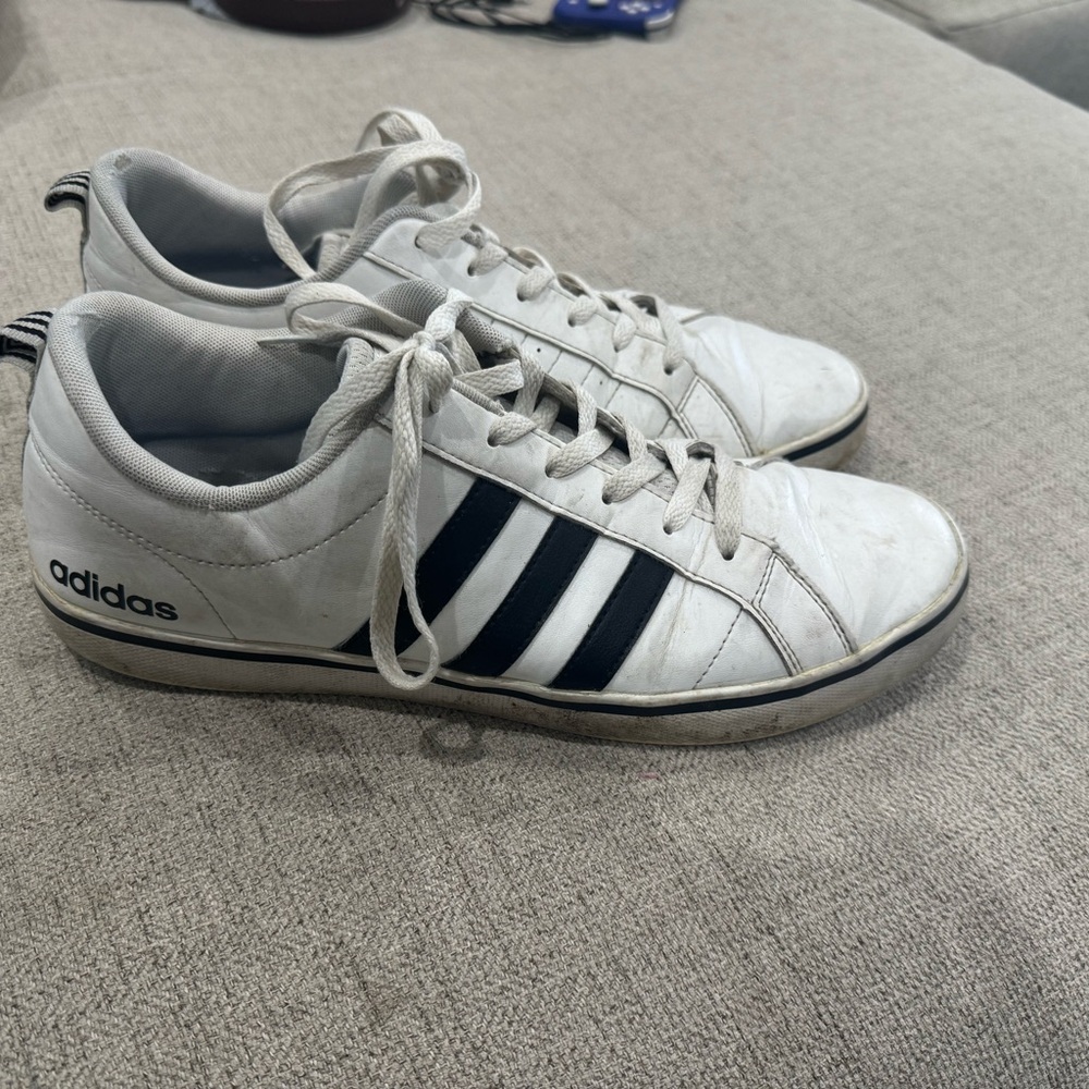 Adidas men’s sneakers